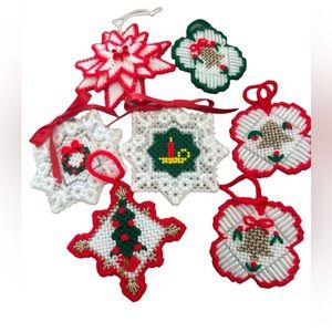 Vintage lot of 7 Needlecraft Hand Made‎ Christmas Ornaments